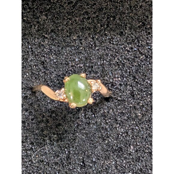 10 K Gold Plated Jade & Diamond Accent Ring Size 9 - Picture 2 of 7